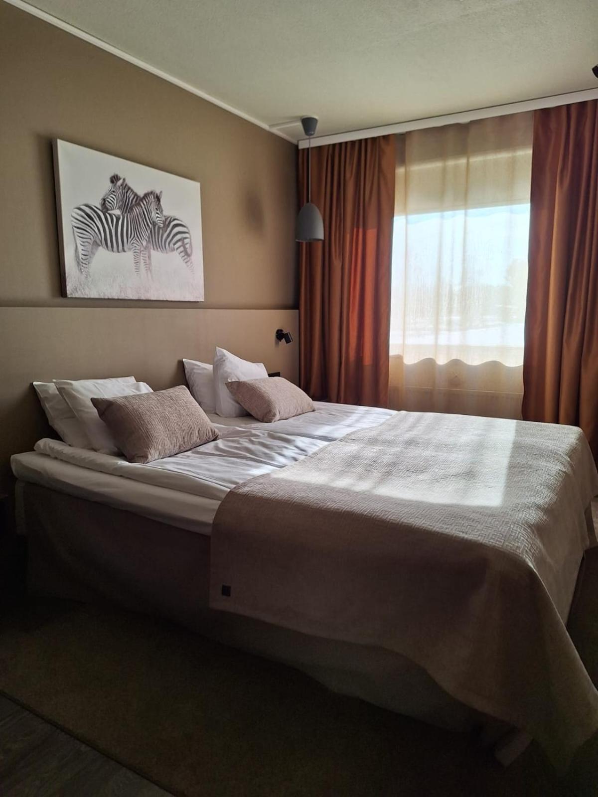 Hotel Kaeenpesae Ylivieska Luaran gambar