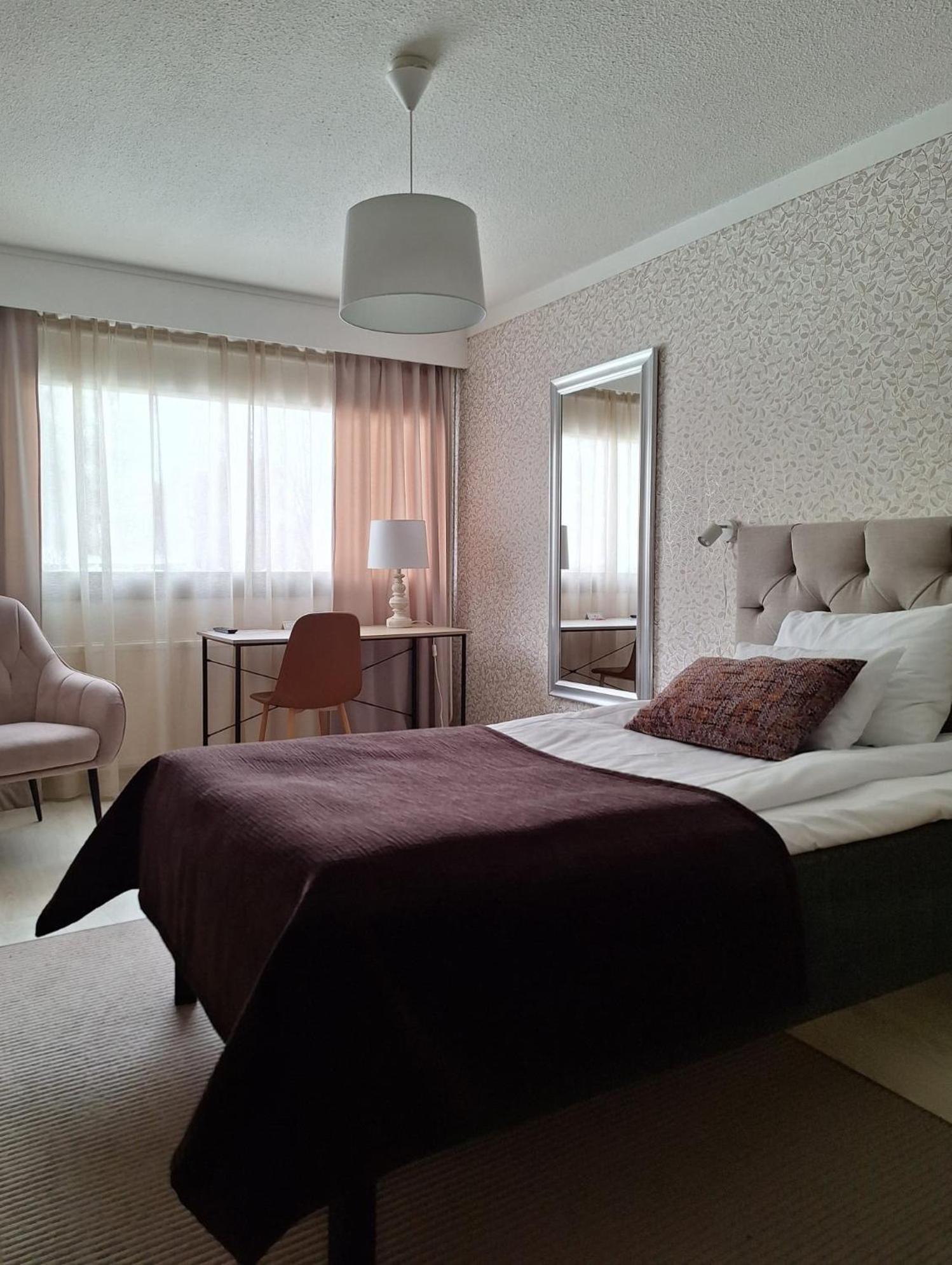 Hotel Kaeenpesae Ylivieska Luaran gambar