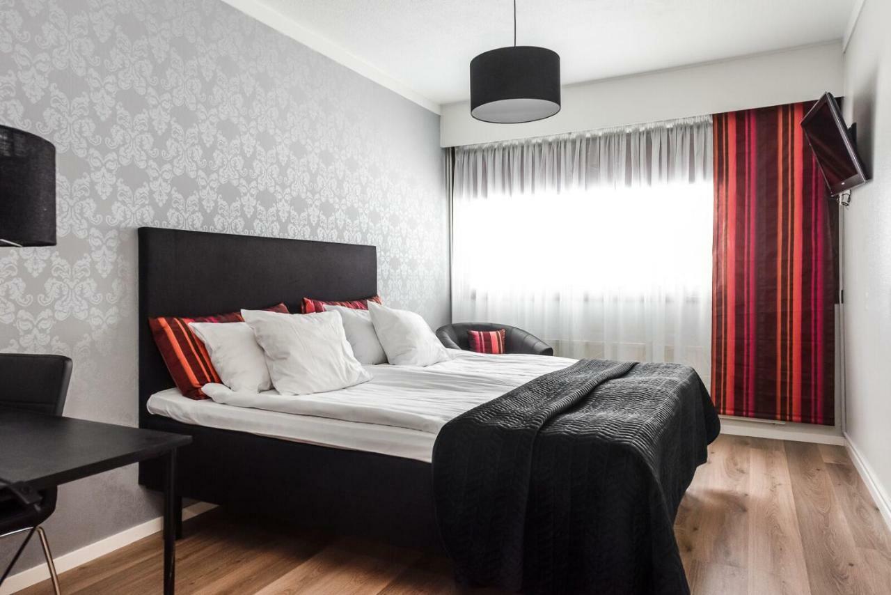 Hotel Kaeenpesae Ylivieska Luaran gambar